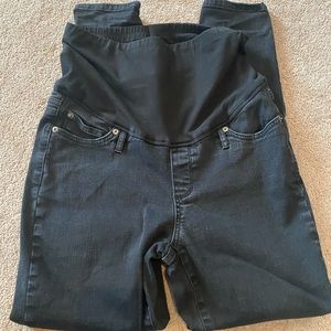 Gap maternity jeans